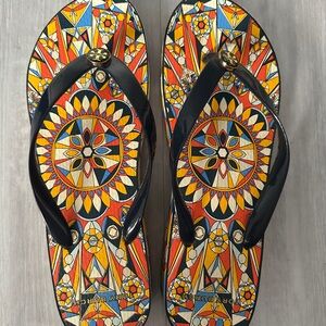 Tory Burch Geometric Sunburst Flip Flops